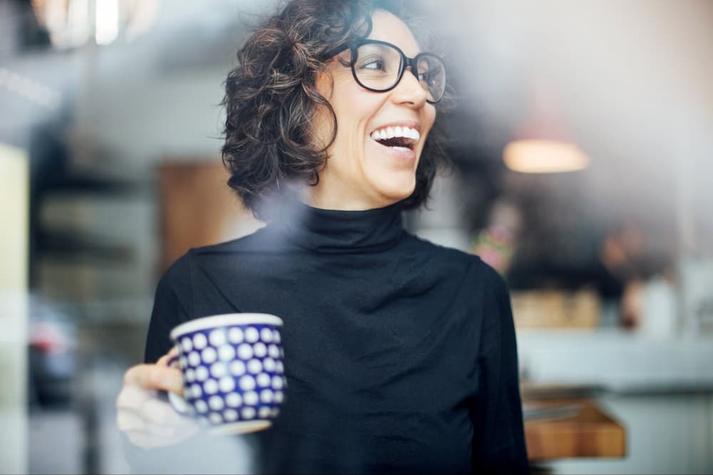 woman-drinking-coffee